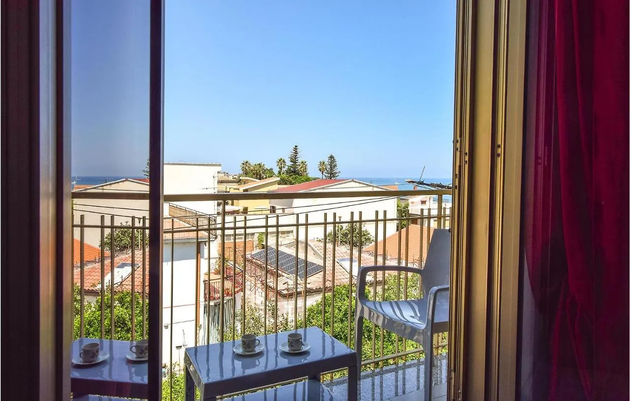 2 Bedroom Lovely Apartment In Marina Di Caronia Caronia Marina 0*,